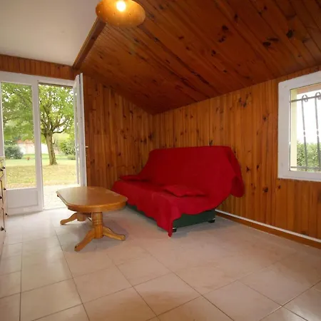 Montalivet 度假居 Bars (Gers)